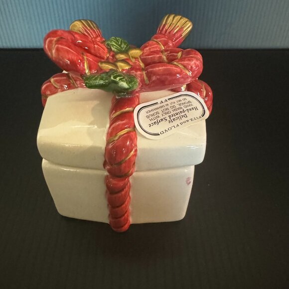 Vintage Fitz & Floyd 1988 Christmas Ceramic White Red Gold Ribbon Trinket Gift - Picture 4 of 9